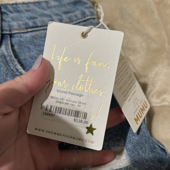 Show me your mumu denim shorts - Picture 4 of 5